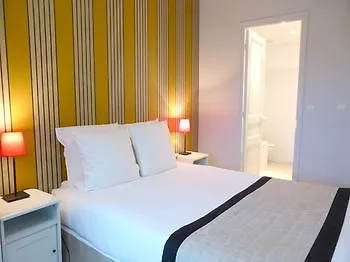 Otel Ajoupa
